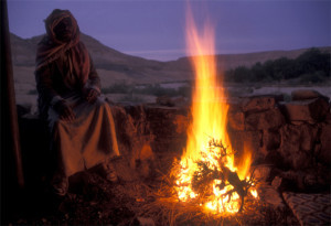 bedouin_near_fire