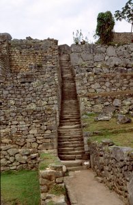 Machu-picchu-c18
