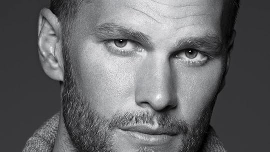  photo 090214tombrady_1.jpg