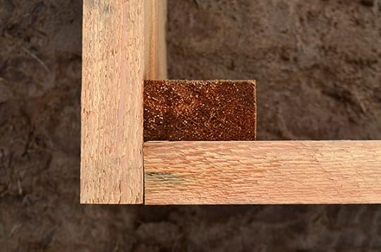 raised-bed-corners