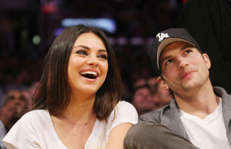 24 Celebrities Who Worked Together Before Dating