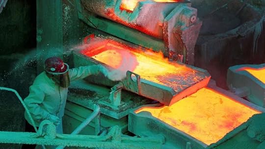 A worker monitors a process inside the plant at the copper refinery of Codelco Ventanas in Ventanas city, northwest of Santiago January 7, 2015. REUTERS/Rodrigo Garrido (CHILE - Tags: BUSINESS COMMODITIES)