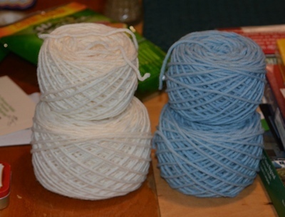 Uneven-yarn-balls