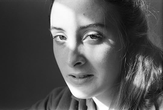 [Image: 14104409._SX540_.jpg]