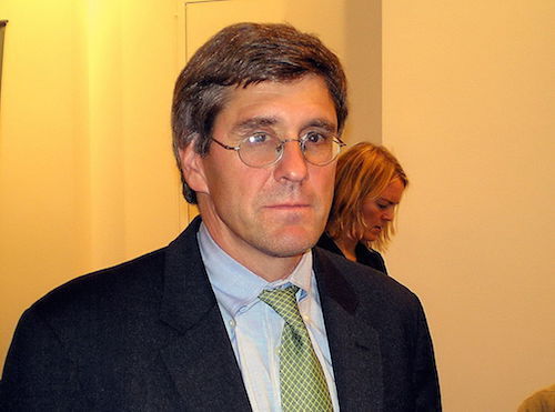 1024px-Stephen_Moore_by_David_Shankbone.jpg