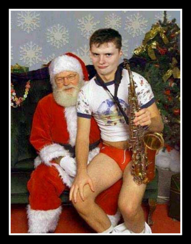  photo awksanta4_zpsgdknnt6m.jpg