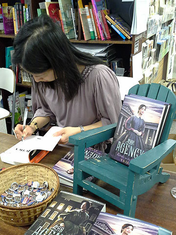 signing