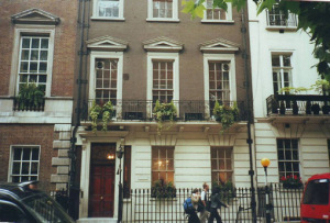 The house in Berkeley Square that is my model for Malcolm & Suzanne's house