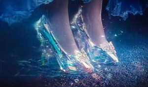 Cinderella_costume_shoes_glass slippers_movie