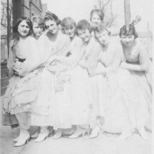 AuntTChorusGirls