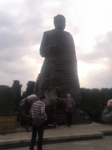 Exploring Zhangjiajie National Forest Park - Wulingyuan Day 1 (13)