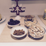 Vedi quella ciotolina di datteri? Non c'�� pi��