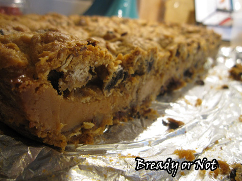 Oreo Chocolate Chip Caramel Cookie Bars