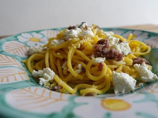 Pasta with Sausage, Onion and Goat Cheese