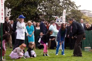 Barack_Obama_at_White_House_Easter_Egg_Roll_4-13-09_2
