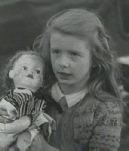 Jane Asher in The Quatermass Xperiment