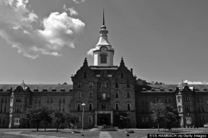 US-HISTORY-ASYLUM 1/26