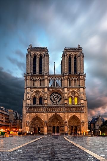 Photograph Notre Dame de Paris by Silviu Bondari on 500px