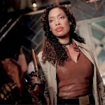 BDH-Zoe_Washburne_firefly_with_gun_sm
