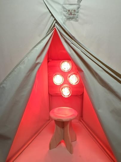 5 Health Benefits of Near Infrared Sauna Therapy | DeliciouslyOrganic.net #detox