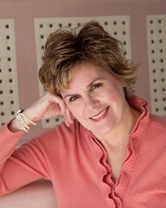 author pink sweater 4x300
