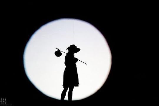 Pilobolus' ''Shadowland''