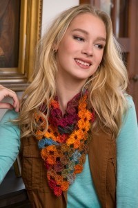LW4582_YoYoScarf_600