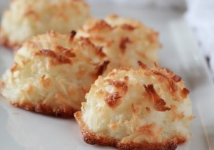 Luscious Coconut Macaroons