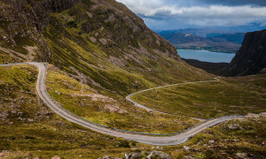 Mountain-Road-Through-Applecross-Peninsula1