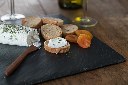 Goat-cheese-baguette-1