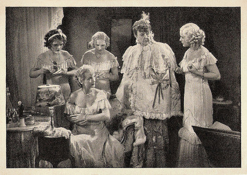 Adele Sandrock in Der Letzte Walzer (1934)