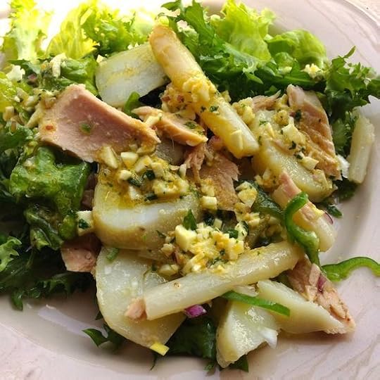 Ensalada escarola patatas bonito
