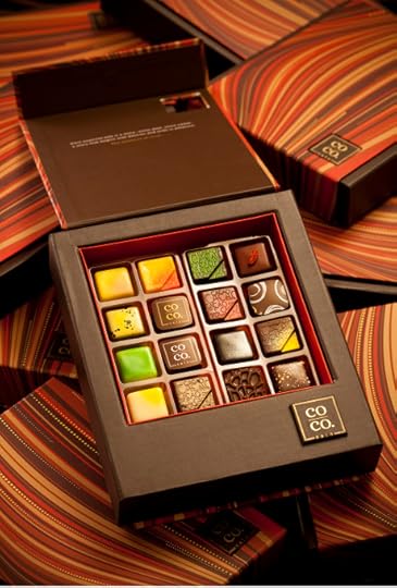 Signature Artisanal Box