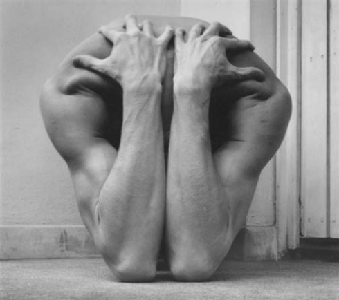 Vashti Quiroz-Vega's Blog_Poetry_dead words_barrira