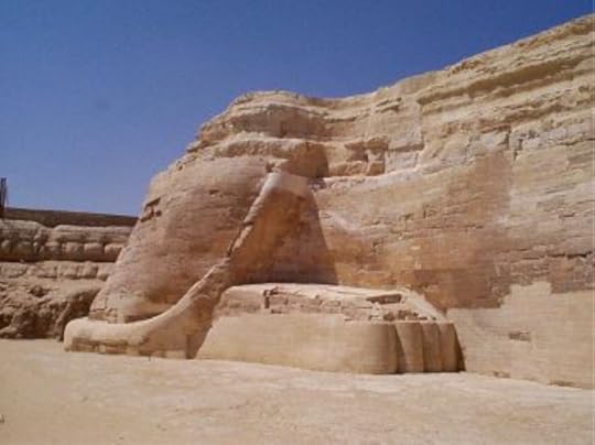 Figure 7. The hind end of the Great Sphinx with its lioness form showing the right leg, paw and tail.