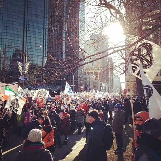 Debouts! #manif29nov #qc #polqc #mtl #polmtl