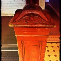 stair post