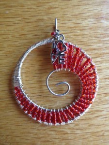 Giveaway Pendent