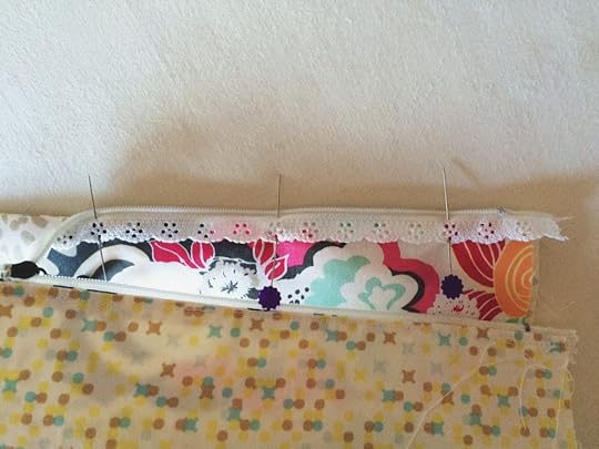 Vilene Sewing Club: Lace Zip Cosmetic Purse Made Peachy 