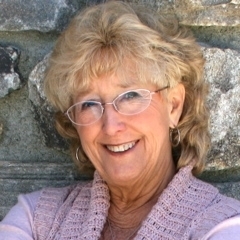 Andrea Merrell Photo 10