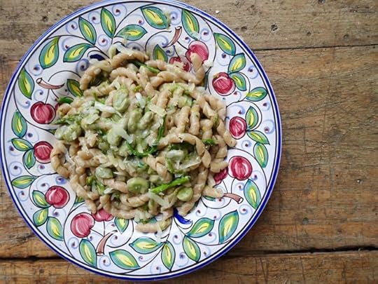 Pasta with Asparagus and Fave