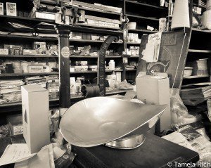 Weigh your nails here