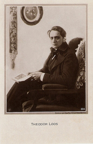 Theodor Loos