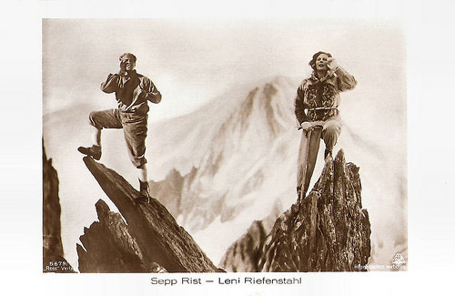 Leni Riefenstahl and Sepp Rist in Stürme über dem Mont Blanc (1930)