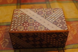 puzzle box 