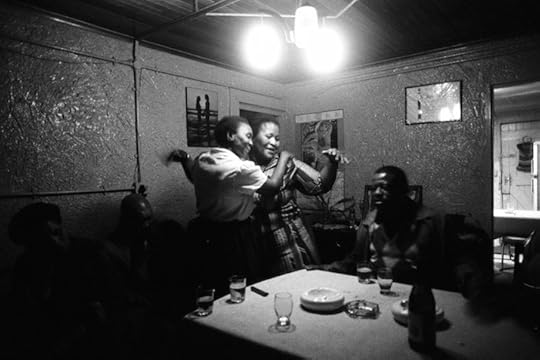 santu-mofokeng-a-metaphorical-biography-walther-collection-south-africa-apartheid-06