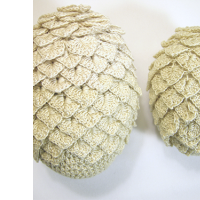 crocheted-dragon-eggs-1