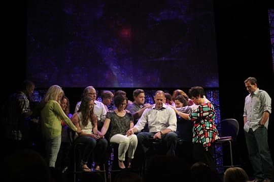 holden family prayer pic