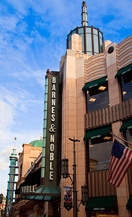 Barnes and Noble store