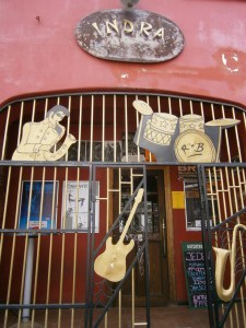 OLYMPUS DIGITAL CAMERA